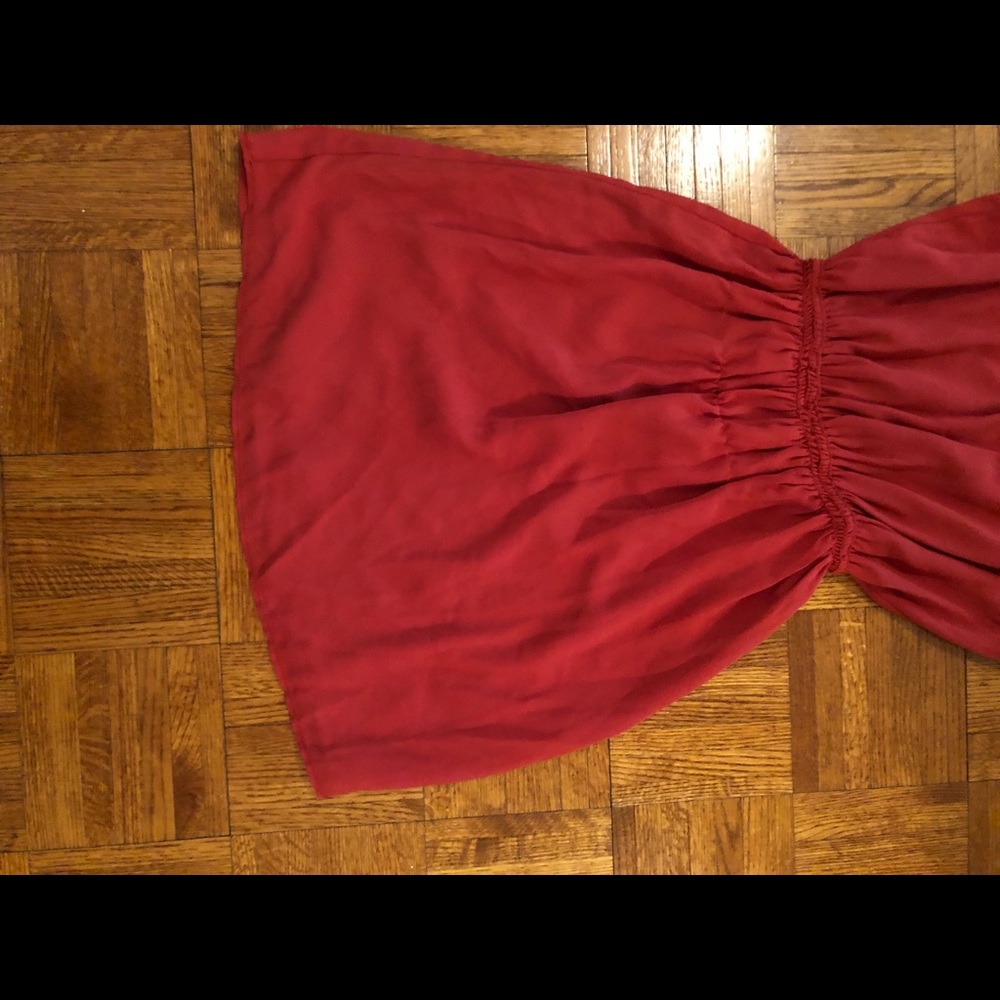 Red Dress - Picture 2 of 4